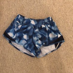 Blue and white tie die lululemon shorts